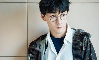 爱豆吃瓜娱乐酱许凯,从爱豆到吃瓜娱乐酱的华丽转身